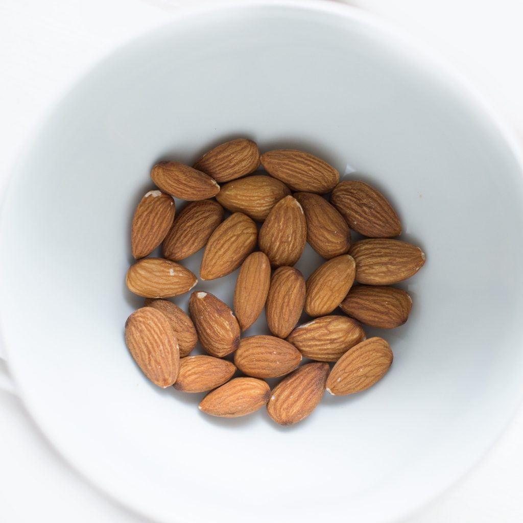almonds as a healthy snack