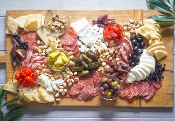 How to cut meat and cheese out of your diet