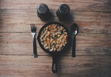 vegan mac and cheese is a great plant-based comfort food for fall